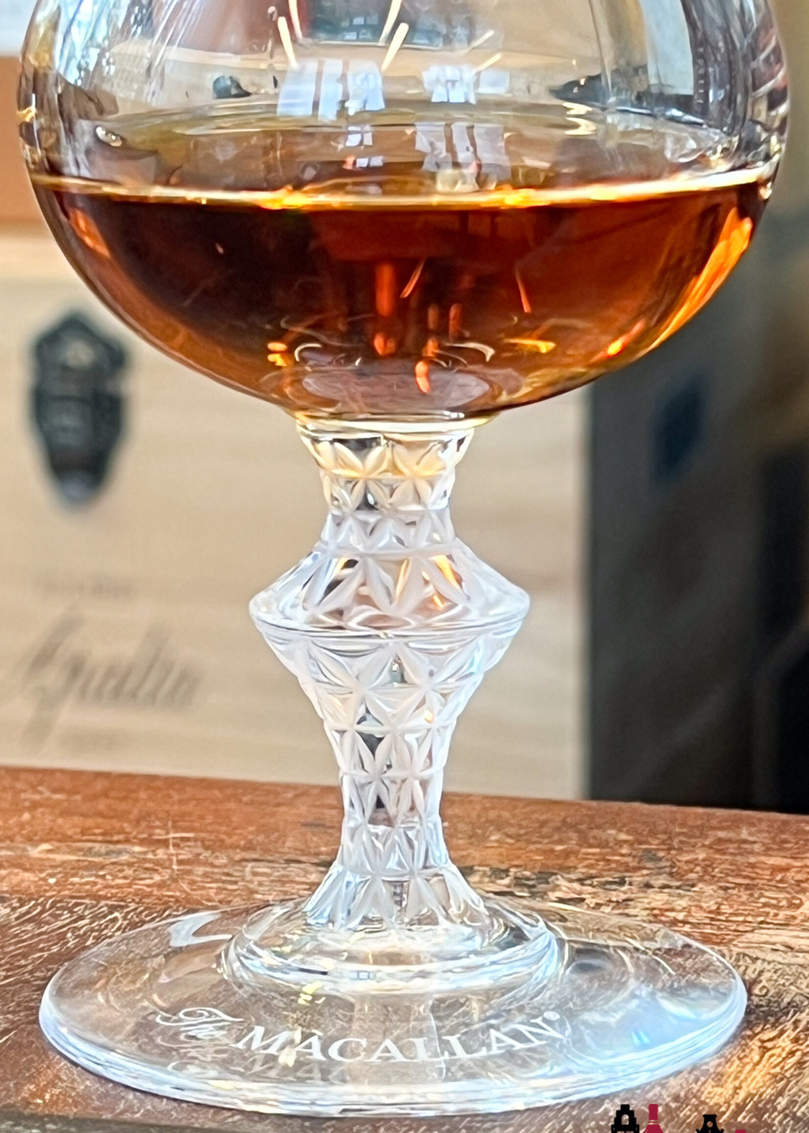 The Macallan The Macallan in Lalique Crystal whisky glass (original)