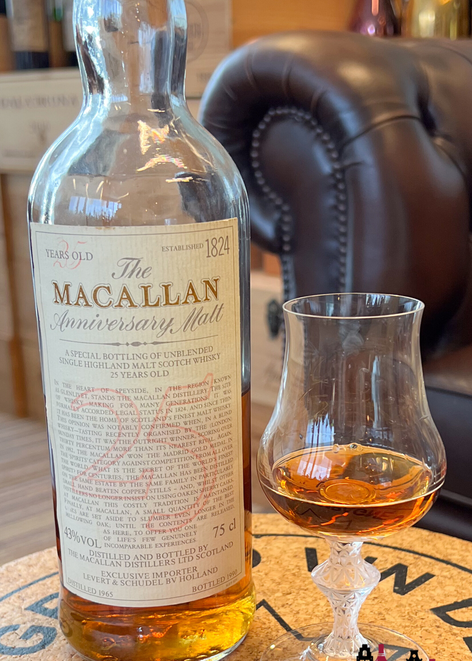 The Macallan The Macallan in Lalique Crystal whisky glass (original)