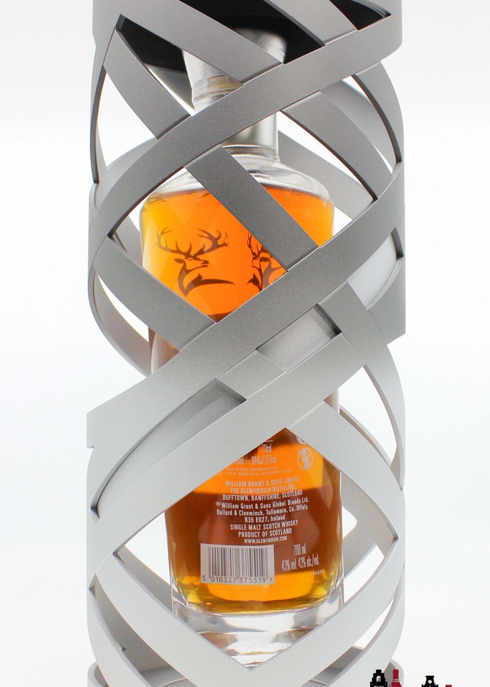 Glenfiddich Glenfiddich 30 Years Old 2022 - Time Re:Imagined Cumulative Time 43%