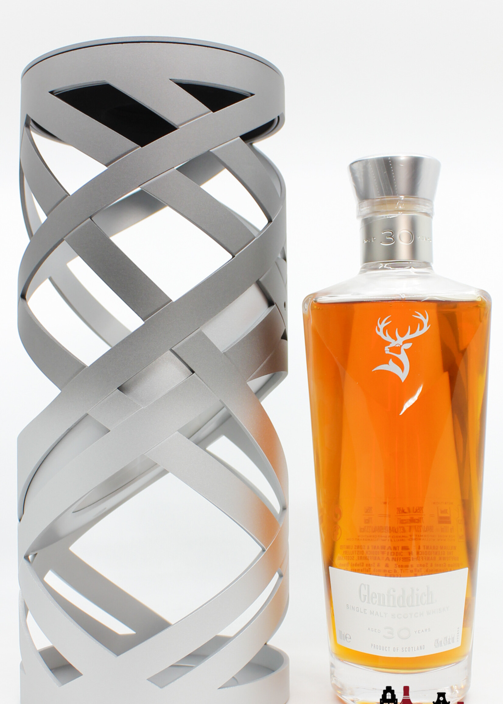 Glenfiddich Glenfiddich 30 Years Old 2022 - Time Re:Imagined Cumulative Time 43%