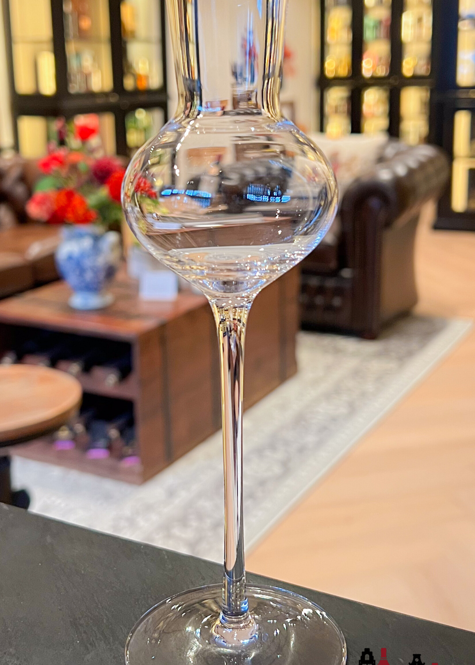 Whisky glass Luxurious whisky and cognac glass in a tulip shape 130ml