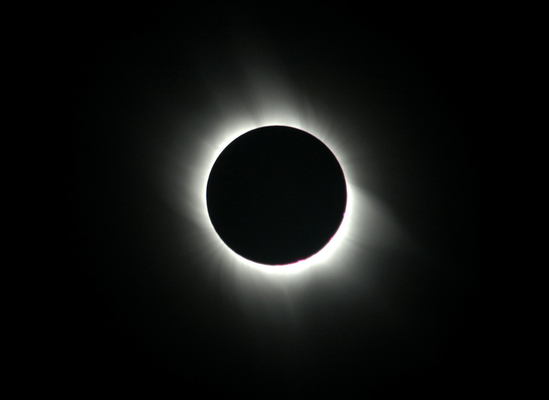 Concreton black eclipse