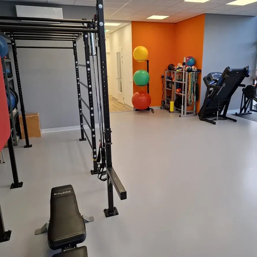 Fysiotherapiepraktijk vloer verven 