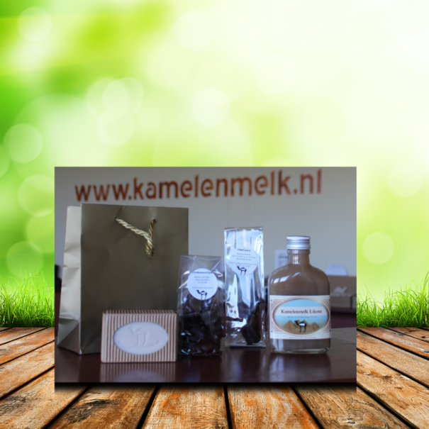 Camel gift set 2 with camel soap, chocalate camels, a choco lollipop  and a bottle of camel milk liqueur