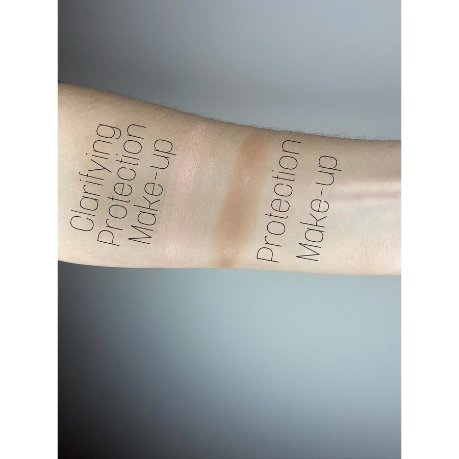 Clarifying Make-Up SPF 50-3
