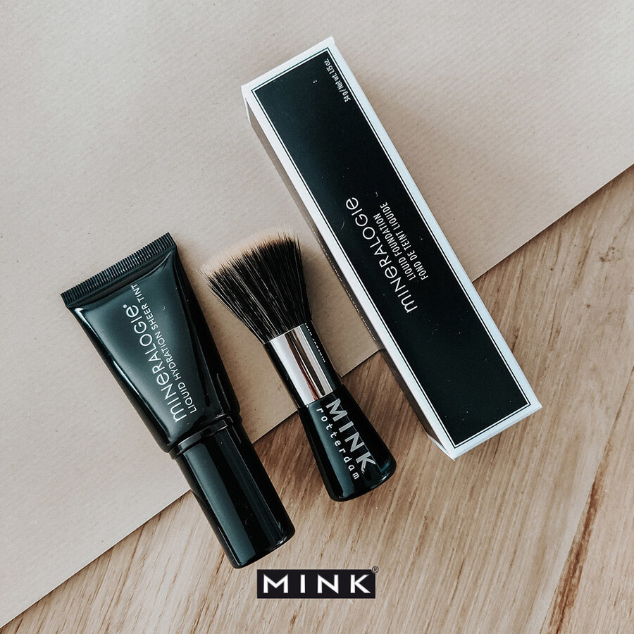 Mink Foundation Brush-3