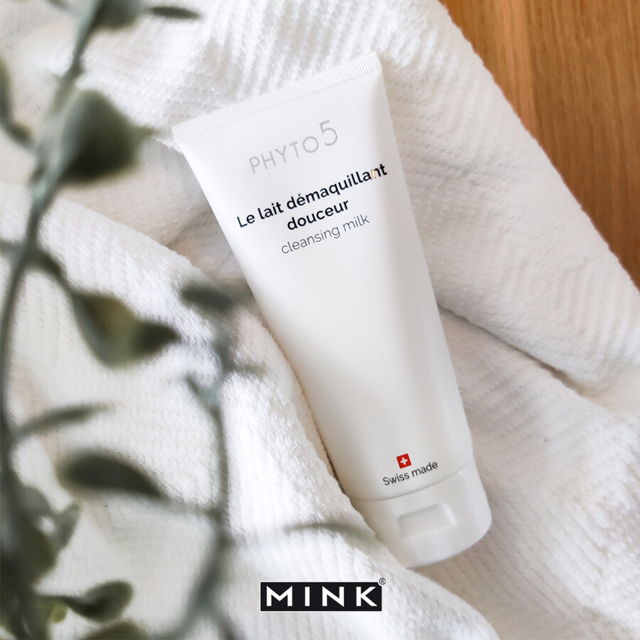 Le Lait Démaquillant Douceur (Cleansing Milk)-4