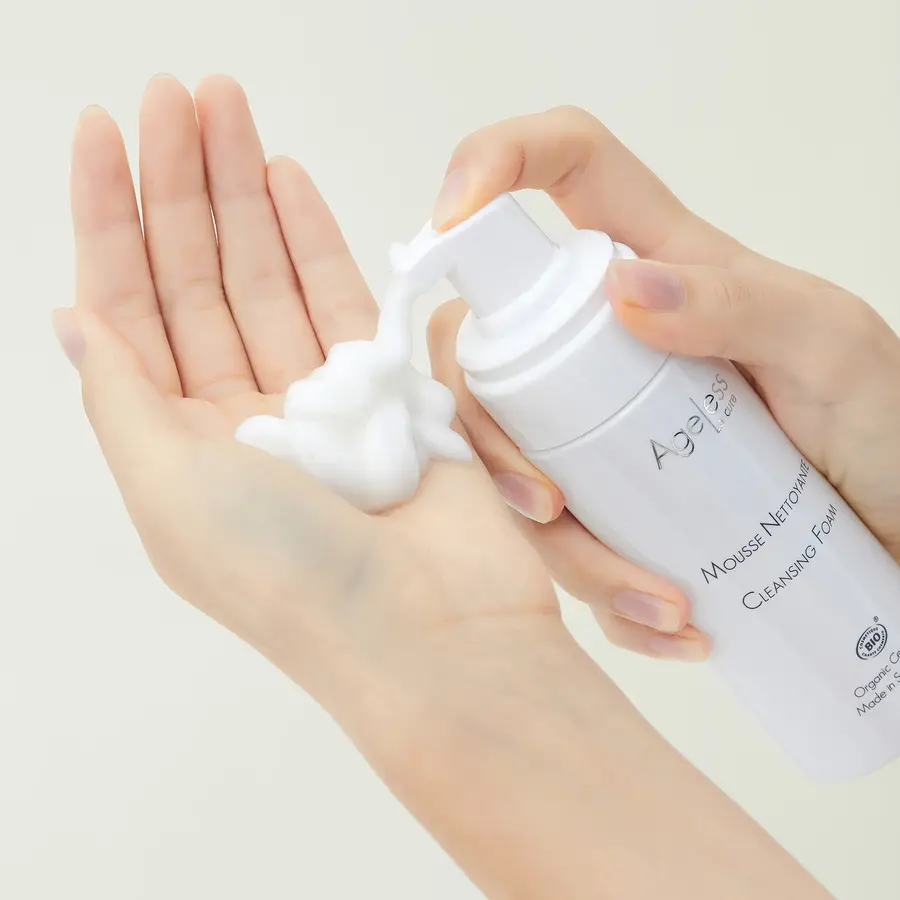 Ageless Hydrating Cleansing Foam-2