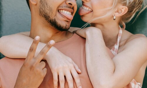 Waarom een koperen tongschraper je mondgezondheid naar een hoger niveau tilt