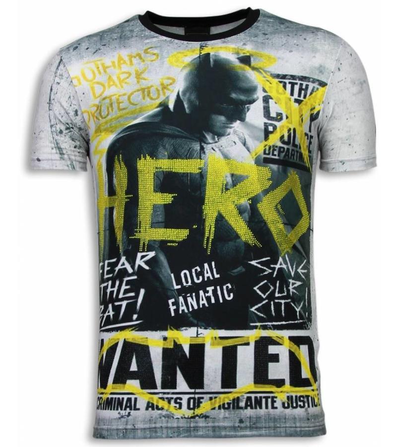 Local Fanatic Camisetas - Wanted Gothams Hero Digital Rhinestone Camisetas Personalizadas - Gris