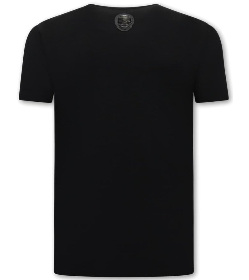 El Nicho - Camiseta UFC negra. Puedes ordenarla con