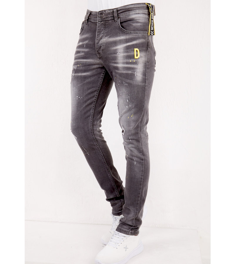 True Rise Jeans Con Salpicaduras De Pintura - DC-013 - Gris