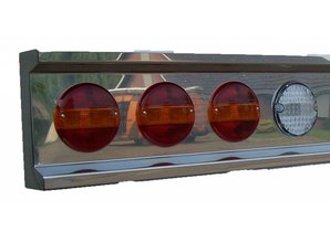 Truckbumper.nl bumper 6x ronde gaten RVS voor LED lampen