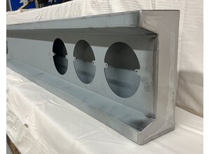 Truckbumper.nl lichtbalk 190cm Cabine achterzijde 6 ronde gaten staal