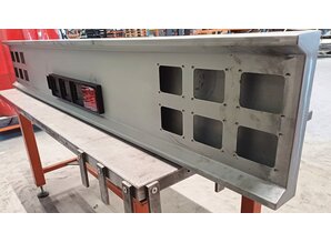 Truckbumper.nl strands frames 6+5  in het midden