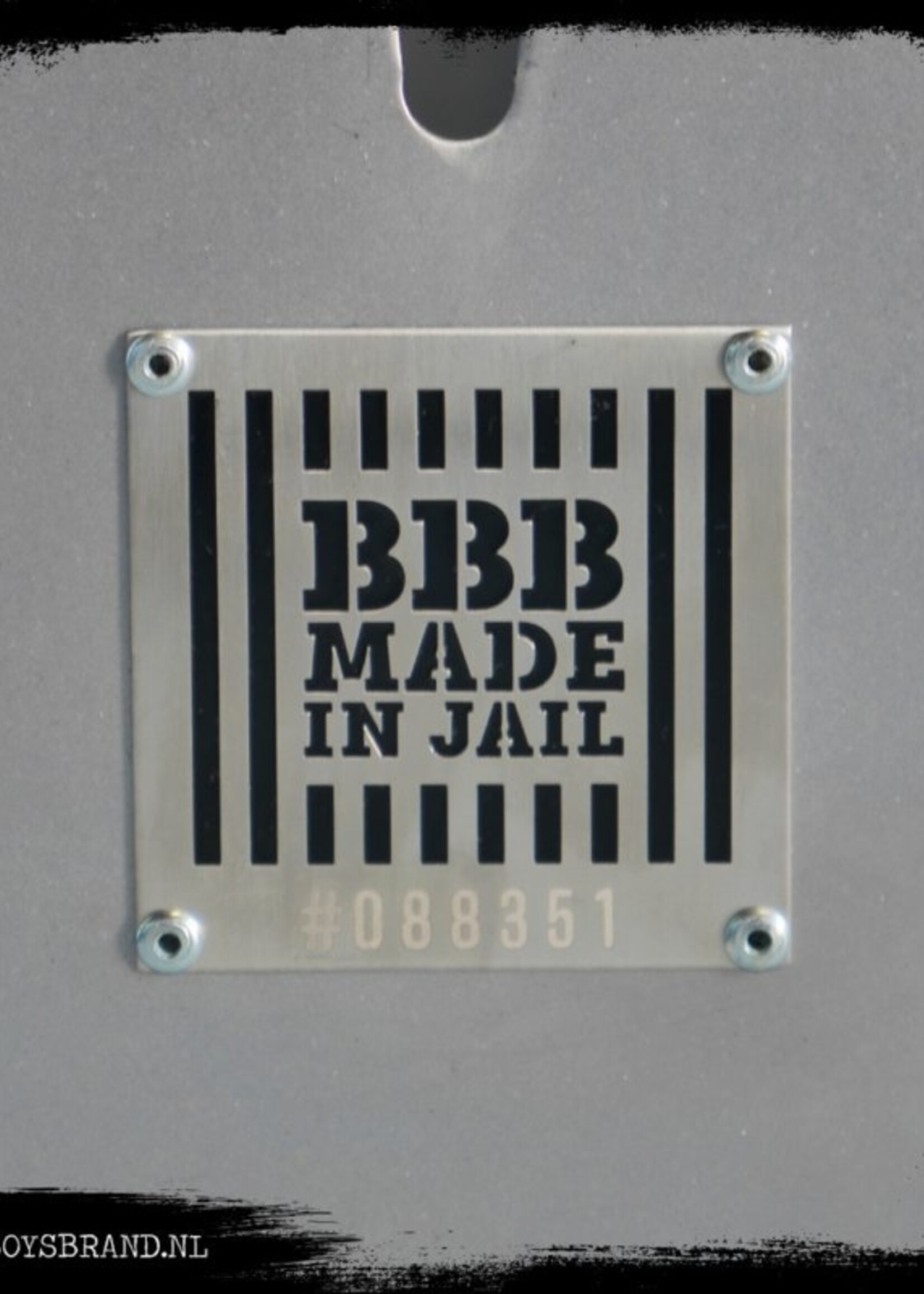 Bad Boys Brand Firestarter RAW - vuurkorf 12 KG - BadBoysBrand - Staal - 100% Made in Jail