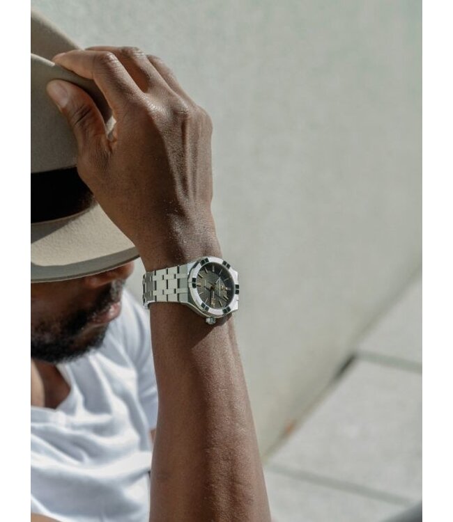 Maurice Lacroix horloge Aikon AI6008-SS002-331-2