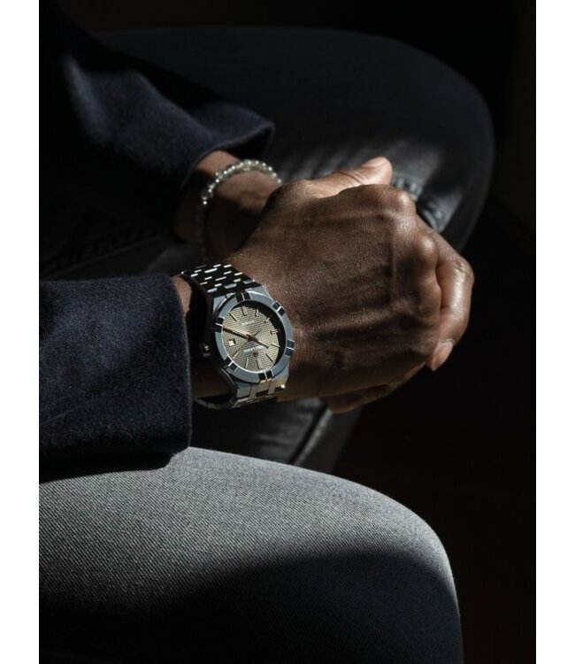 Maurice Lacroix horloge Aikon AI6008-SS002-331-2