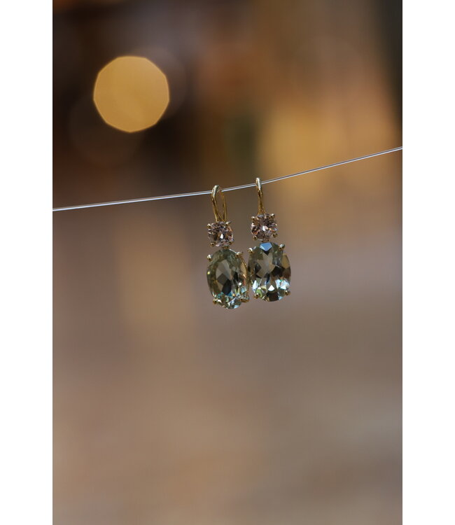 Positano geelgouden oorhangers met Prasioliet en Morganiet