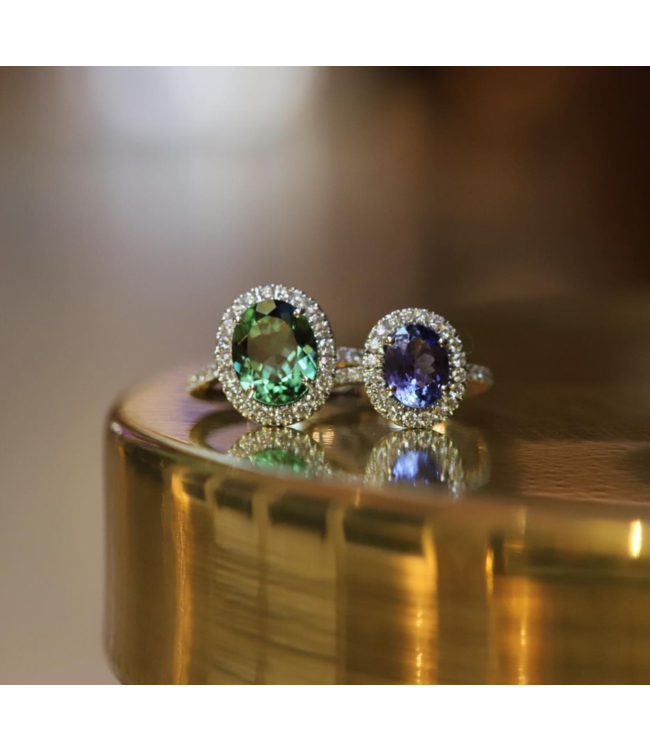 Positano witgouden ring met groene Toermalijn en diamant