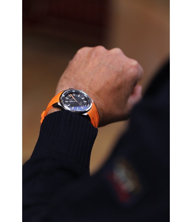 Maurice Lacroix Horloge Pontos S Diver PT6248-SS00L-330-J