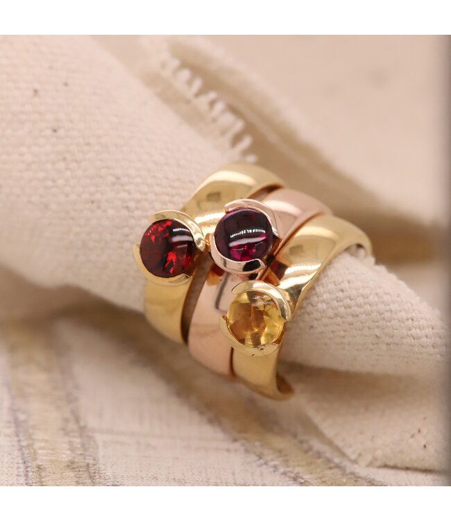 Roemer by Bregje ring met Rhodoliet