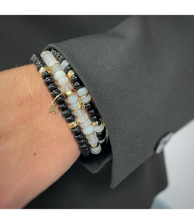 Y&G armband onyx 14k goud 7013