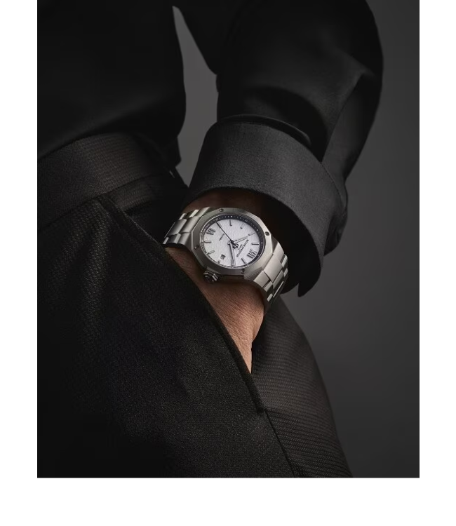 Baume & Mercier horloge Riviera M0A10829