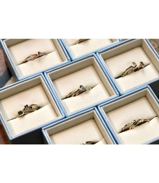 Miss Spring geelgouden ring Bibi solitair 0.03ct