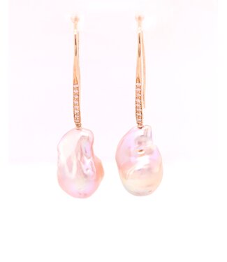 ROEMER ROEMER oorhangers roségoud 14k met barokke parels