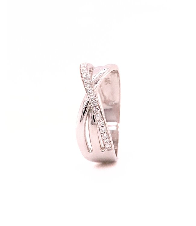 Passione 14K witgouden ring met diamant 0,18ct 55