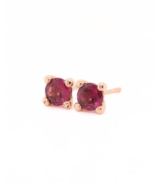 ROEMER by Bregje ROEMER by Bregje Oorstekers Lily 14k roségoud met Rhodoliet