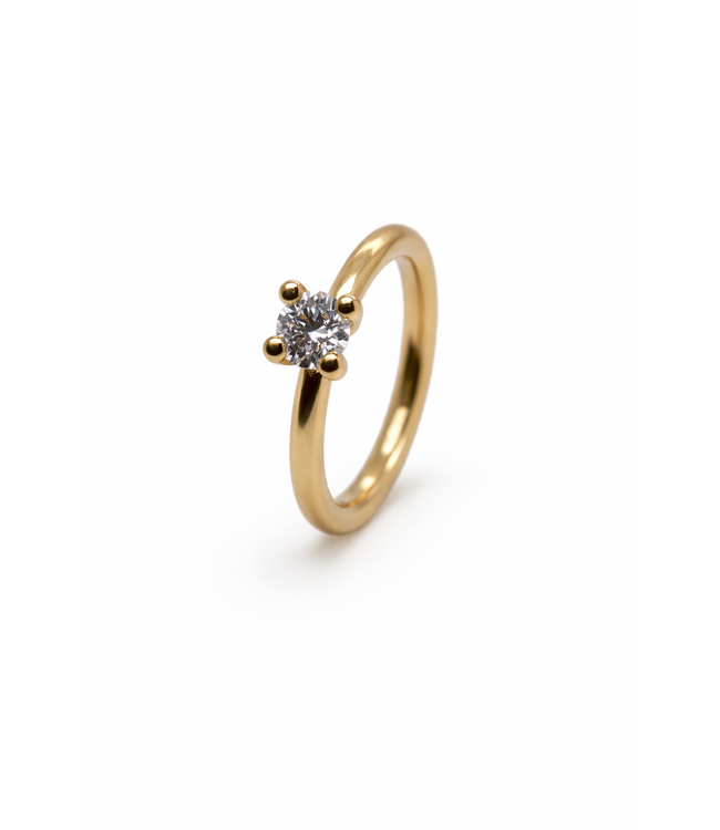 ROEMER by Bregje Ringenset 9