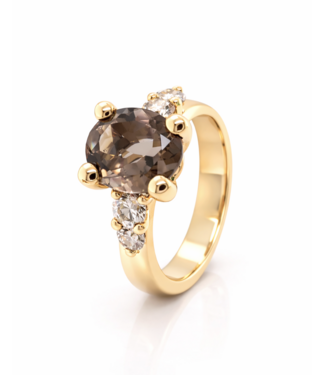 ROEMER by Bregje ROEMER by Bregje ring 18k geelgoud met Rookkwarts en bruine diamant
