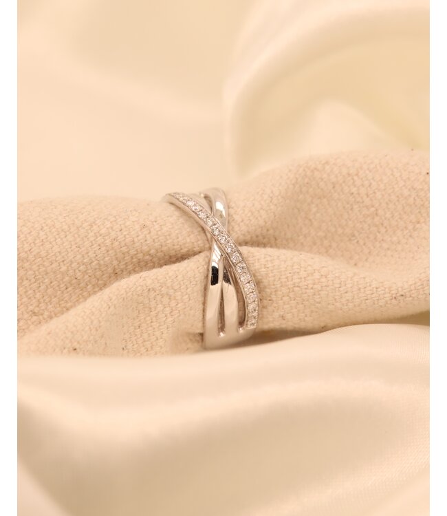 Passione 14K witgouden ring met diamant 0,18ct 55