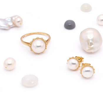 Geboortesteen juni: Maansteen & parels 