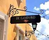 25 jaar later: de sieraden van Bregje weer terug op Curaçao