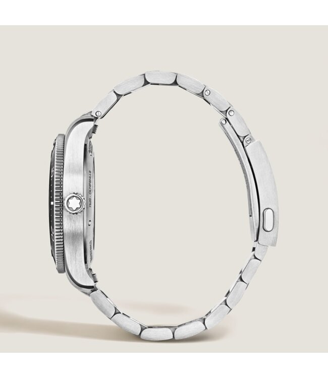 Montblanc Horloge Iced Sea Automatic Date 0 Oxygen MB136765