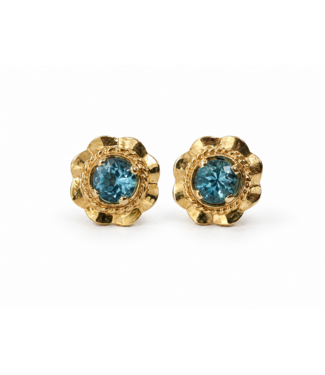 Oorknoppen goud 14k met blauwe topaas
