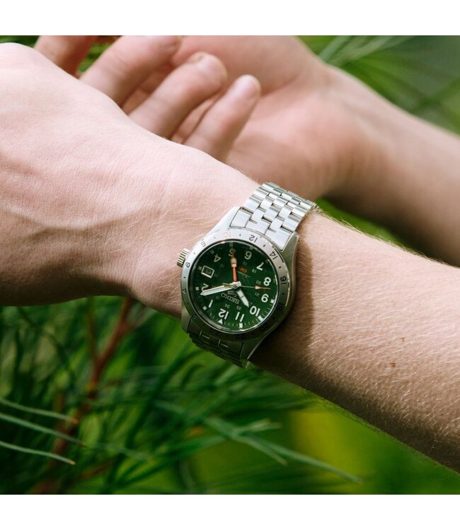 Seiko Horloge 5 Sports GMT HDB001K1