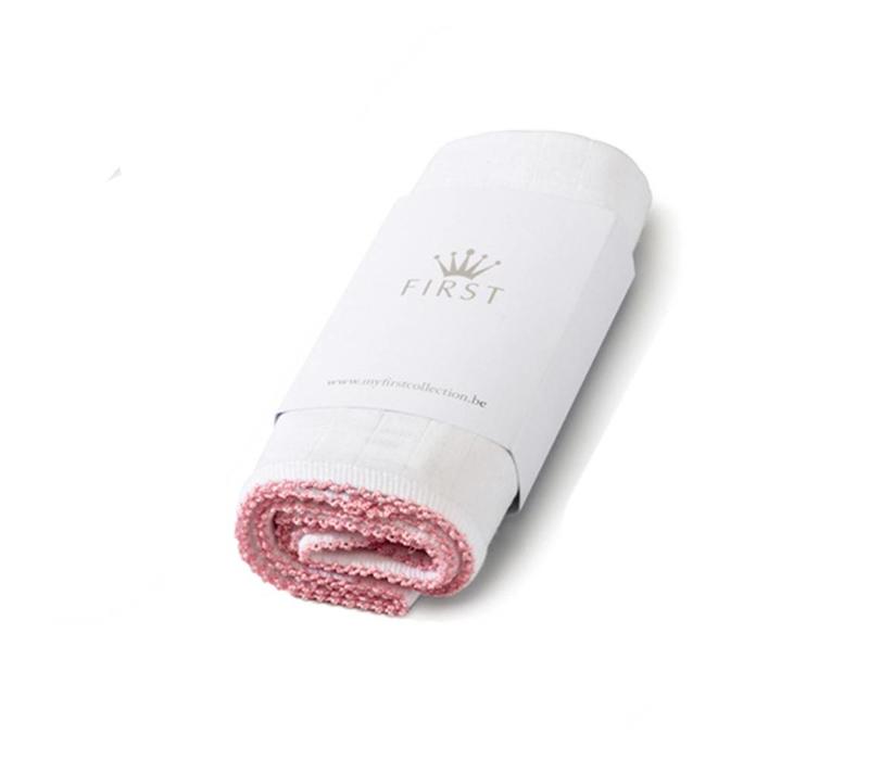 First Swaddle 70 x 70 cm White - Pink