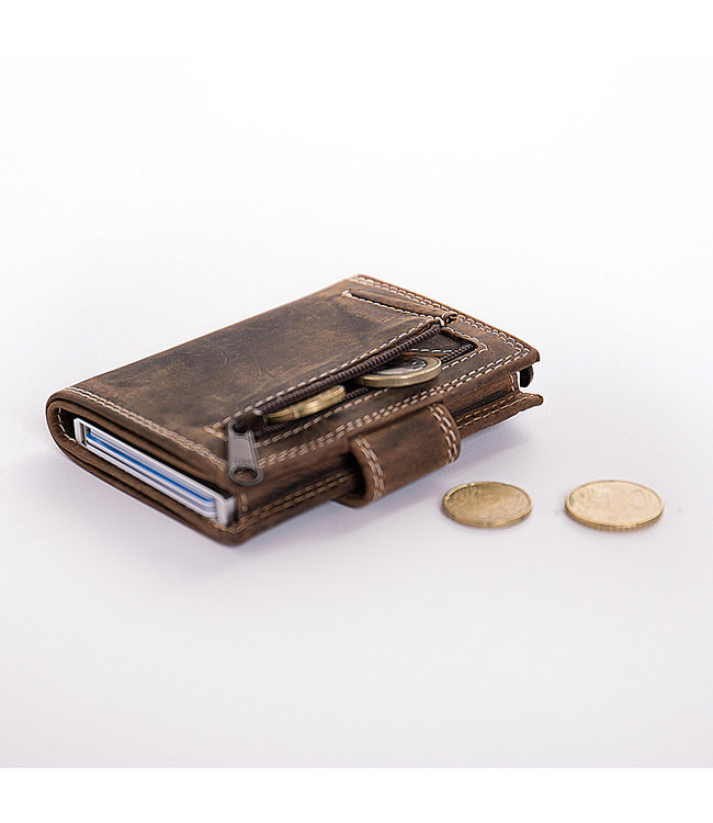 Figuretta Card Protector Hunter Pull-up Leder met rits - Bruin