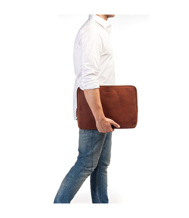 BURKELY Antique Avery Leren 15.6 inch Universele Laptophoes Sleeve -  Cognac