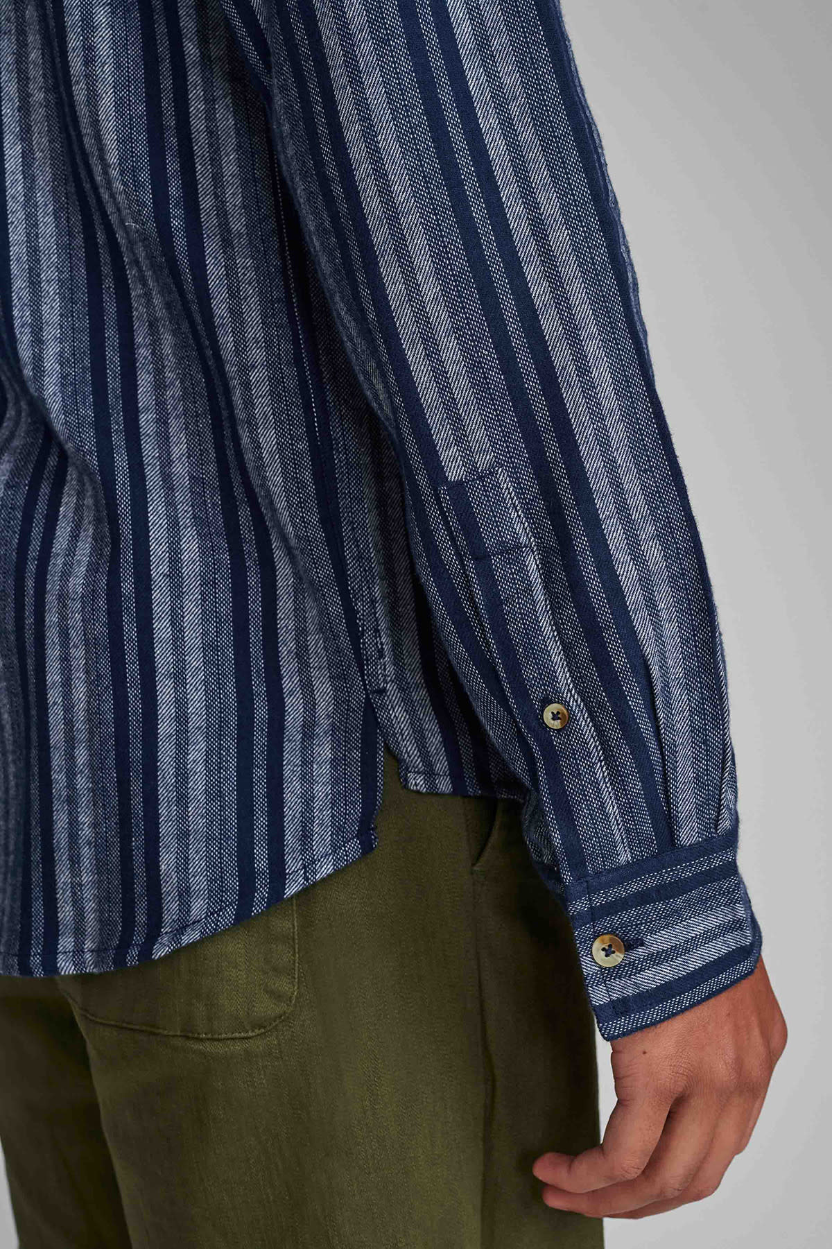 ANERKJENDT AKLOUIS CORDUROY AOP SHIRT - Wardrobe clothes and more