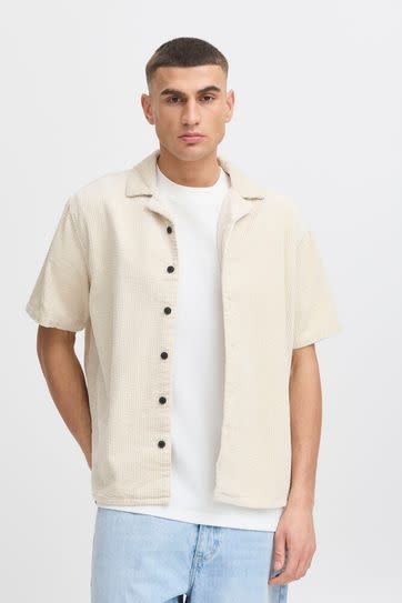 Solid 21108613 Oban Corduroy Shirt S/S Oatmeal