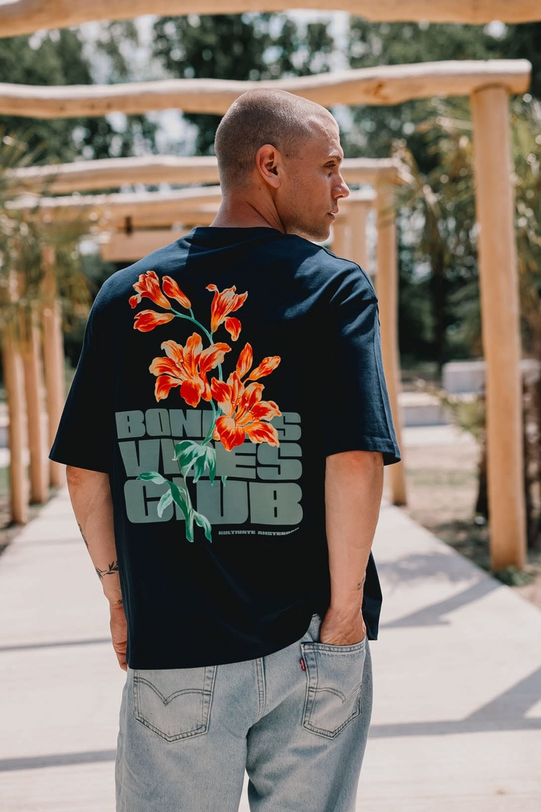 Kultivate Comfort Bonnes Tee Dark Navy