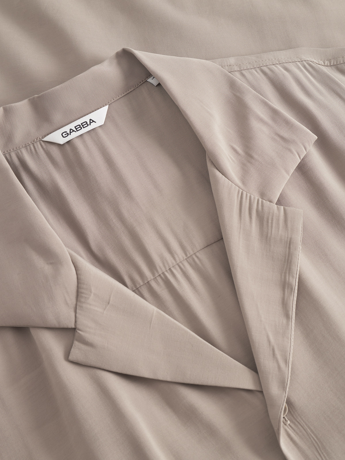 Gabba Jens Over Resort Yari S/S Shirt 11413 Sand Greige