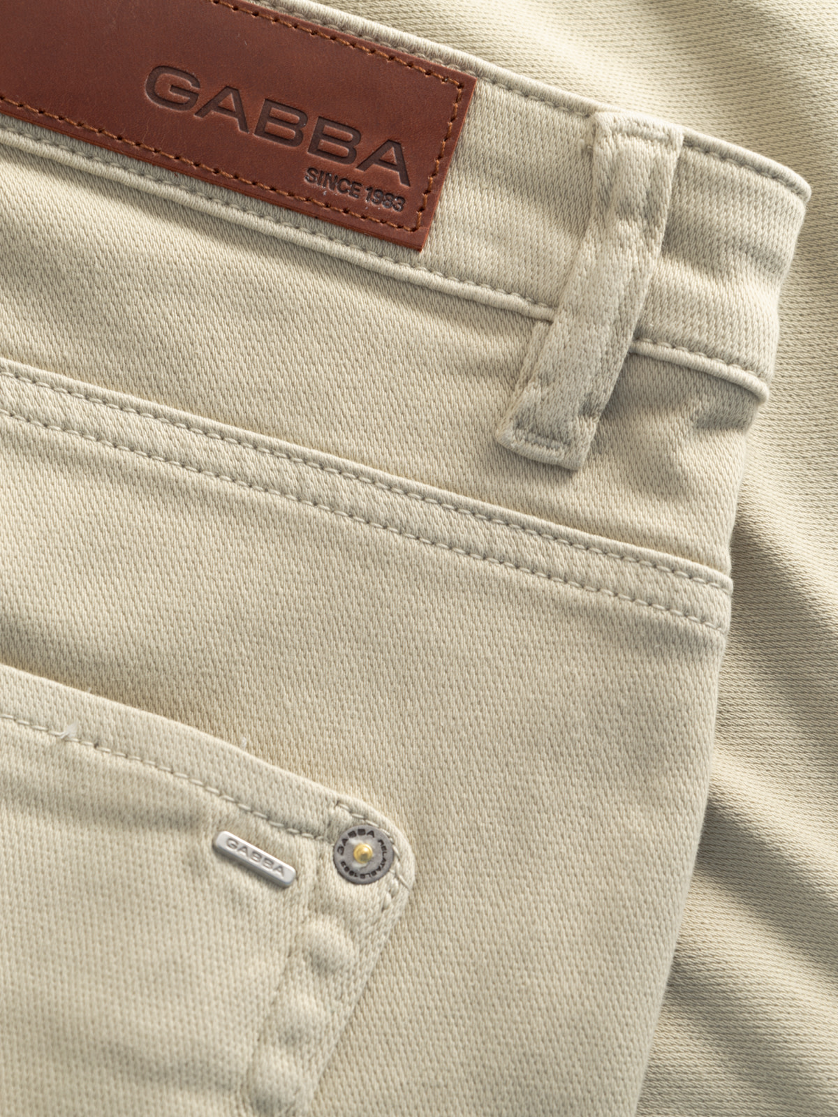 Gabba Jason K3995 Sanza Short 10457 Birch Ecru