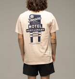 Jonsen Island Classic Motel Tee Peach