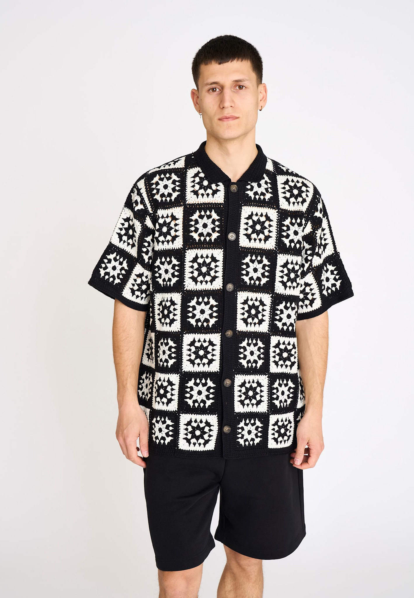 Resterods Leon Chrochet S/S Overshirt 9001-Black